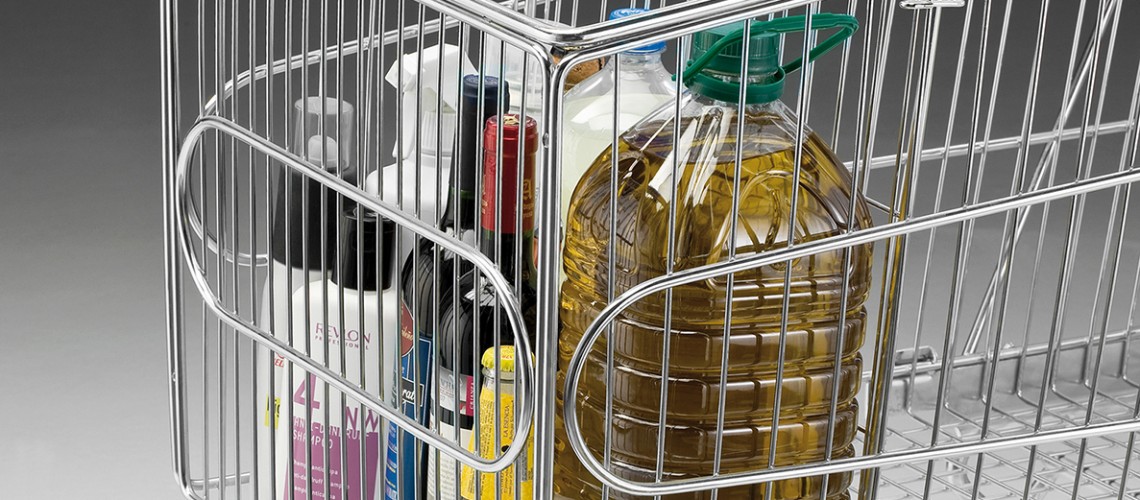 Vertical basket divider